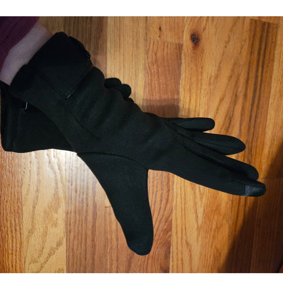Boutique Retro Style Soft Warm Lightweight Minimalist Black Gloves w/ Bow Accent - Picture 11 of 12